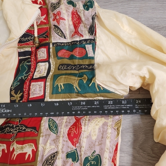 BRAEFAIR Cream Jacket Vintage XS Silk Aztec Design Soft Lightweight Artsy Animal - Picture 3 of 15